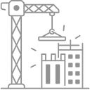 Kran auf Baustelle, der Bauelement auf Gebäude setzt, öffentliches Baurecht Bremen